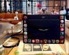 圖片 Fendi 8M0369 WOC 豆豆肩背包 黑 2Jours Pouch 幾何鉚釘包