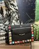 圖片 Fendi 8M0369 WOC 豆豆肩背包 黑 2Jours Pouch 幾何鉚釘包