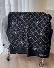 圖片 【CHANEL】格紋CC雙面圍巾 黑灰 190*70CM