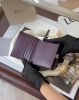 圖片 【LOEWE】柔軟粒面小牛皮拉鍊短夾 粉紫色/松鼠棕