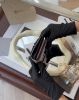 圖片 【LOEWE】柔軟粒面小牛皮拉鍊短夾 粉紫色/松鼠棕