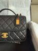 圖片 MY精品 - Chanel 小香 提把 郵差包 荔枝牛皮 金釦 軍牌 豆腐包