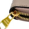 圖片 Louis Vuitton 展示品 牛皮壓紋拉鍊長夾(M69034-米)