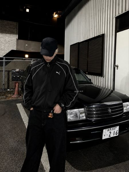 圖片 PUMA SPORTSTYLE系列 立領 撞色線條 外套 黑色
