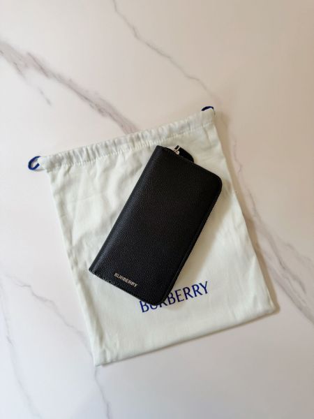 圖片 Burberry 粒面皮革拼接格紋拉鏈長夾