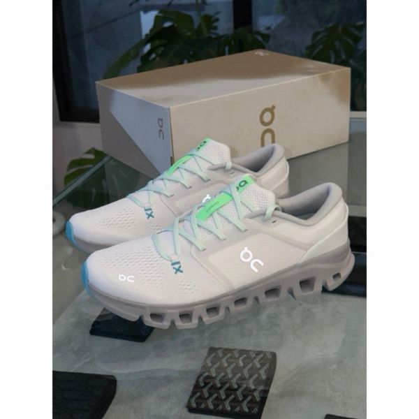 圖片 On 昂跑 Cloud x 5側邊瑞士小國旗 灰色 慢跑 健身 球鞋